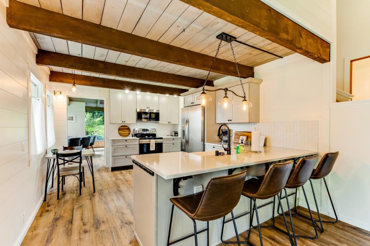 Tall Cedars Cabin By The Water Eastsound Экстерьер фото