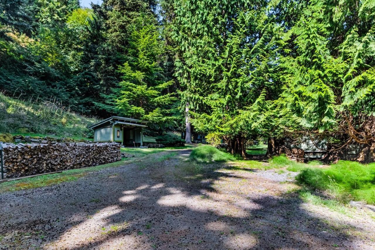 Tall Cedars Cabin By The Water Eastsound Экстерьер фото