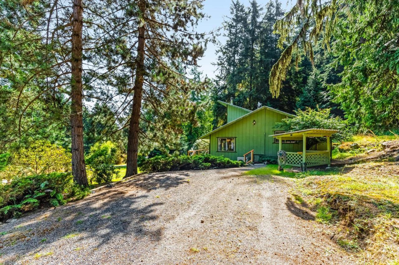 Tall Cedars Cabin By The Water Eastsound Экстерьер фото