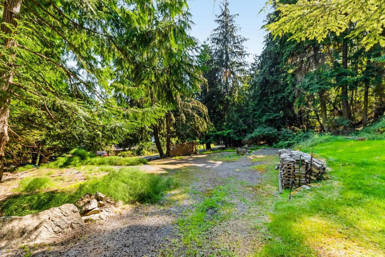 Tall Cedars Cabin By The Water Eastsound Экстерьер фото